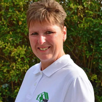 Simone Schelle, Grundstücksservice bei HBS Dresden